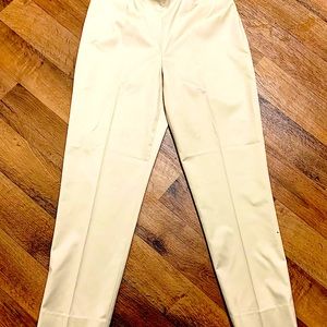 Cream colored Fitted Cropped Pants
